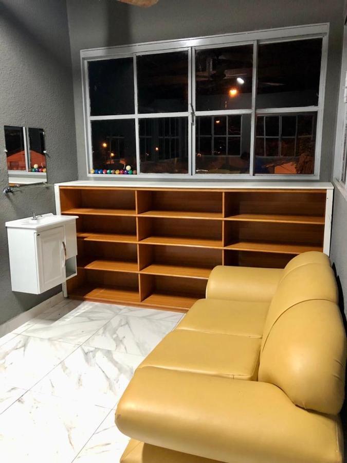 Casa 3/4 Com Piscina E Mesa De Sinuca Em Casa de Férias *